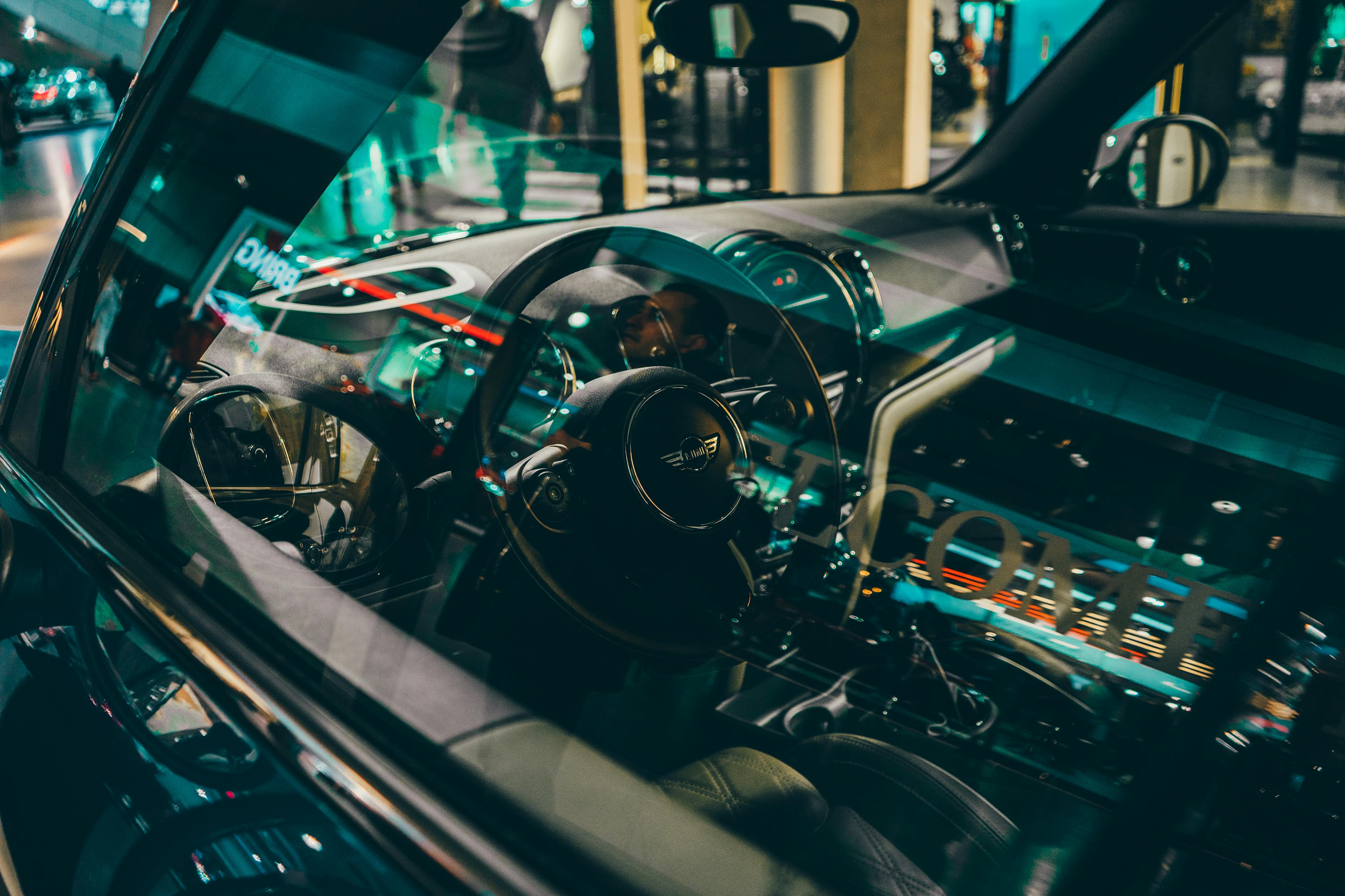 最新款进口日野700内饰,豪华与科技的完美融合