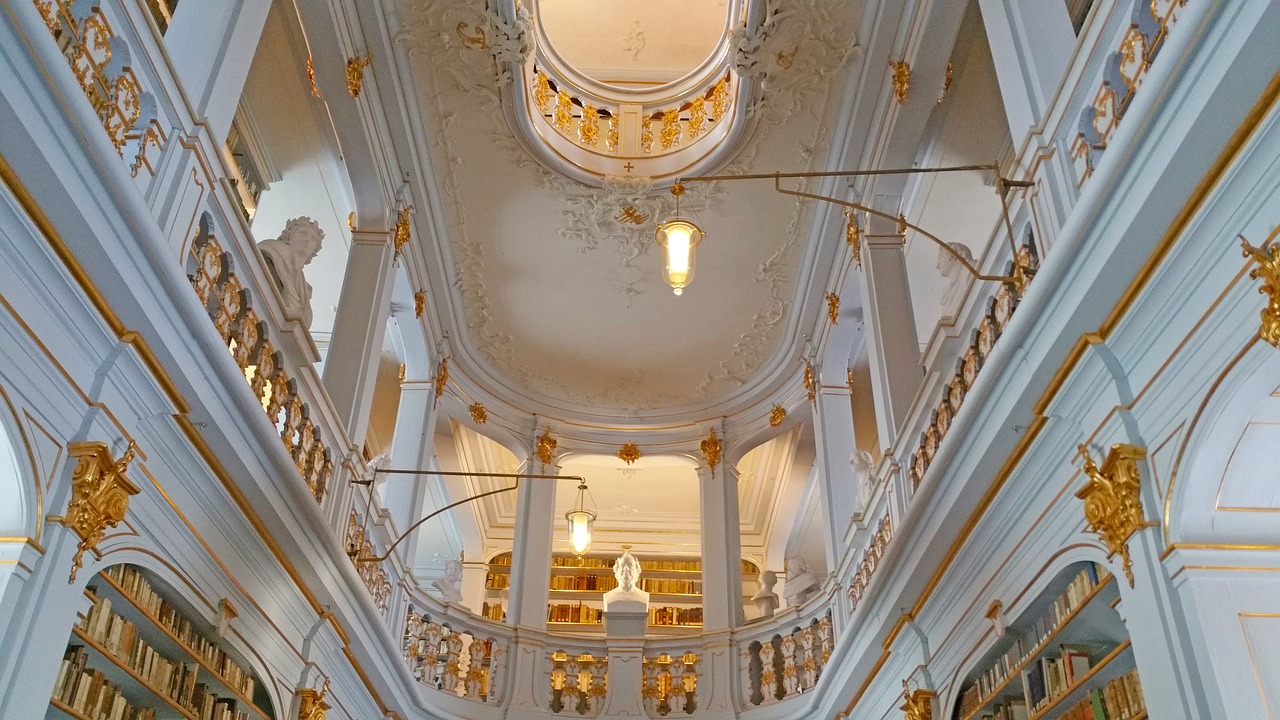 最新展会资讯概览,行业前沿动态与未来趋势展望