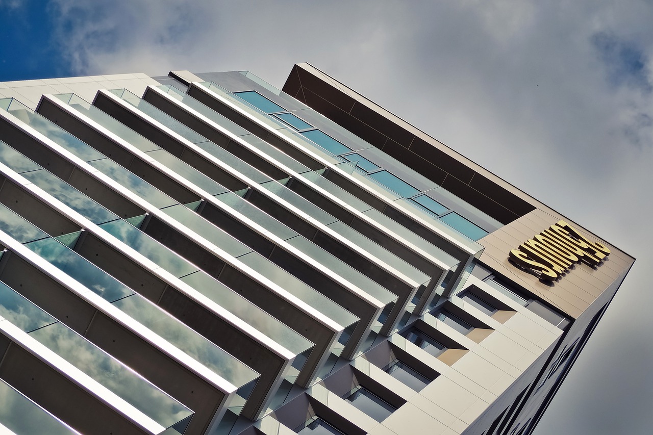 微波射频芯片,现代通信技术的核心支柱