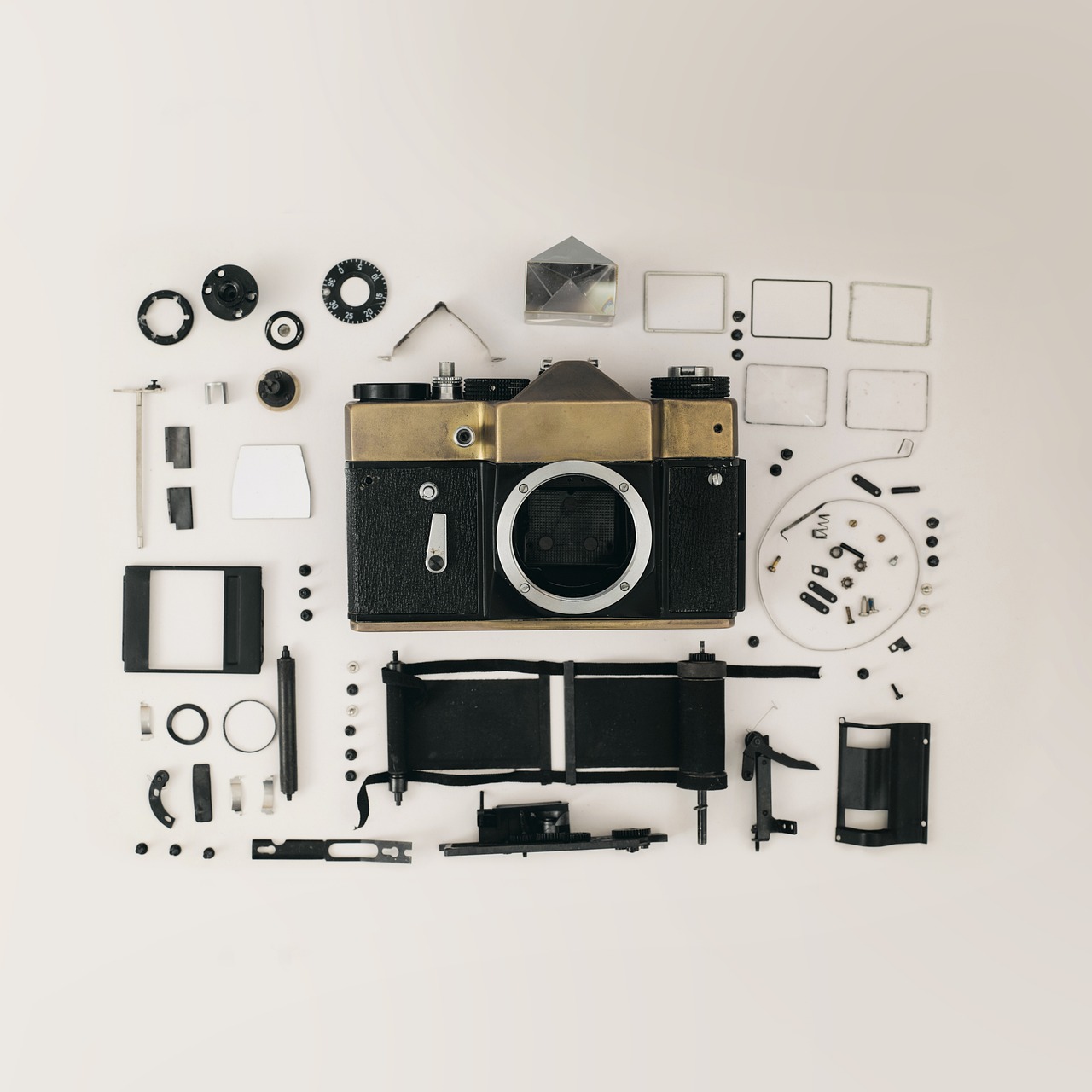 FM电路图详解,探索无线电通信的核心组件