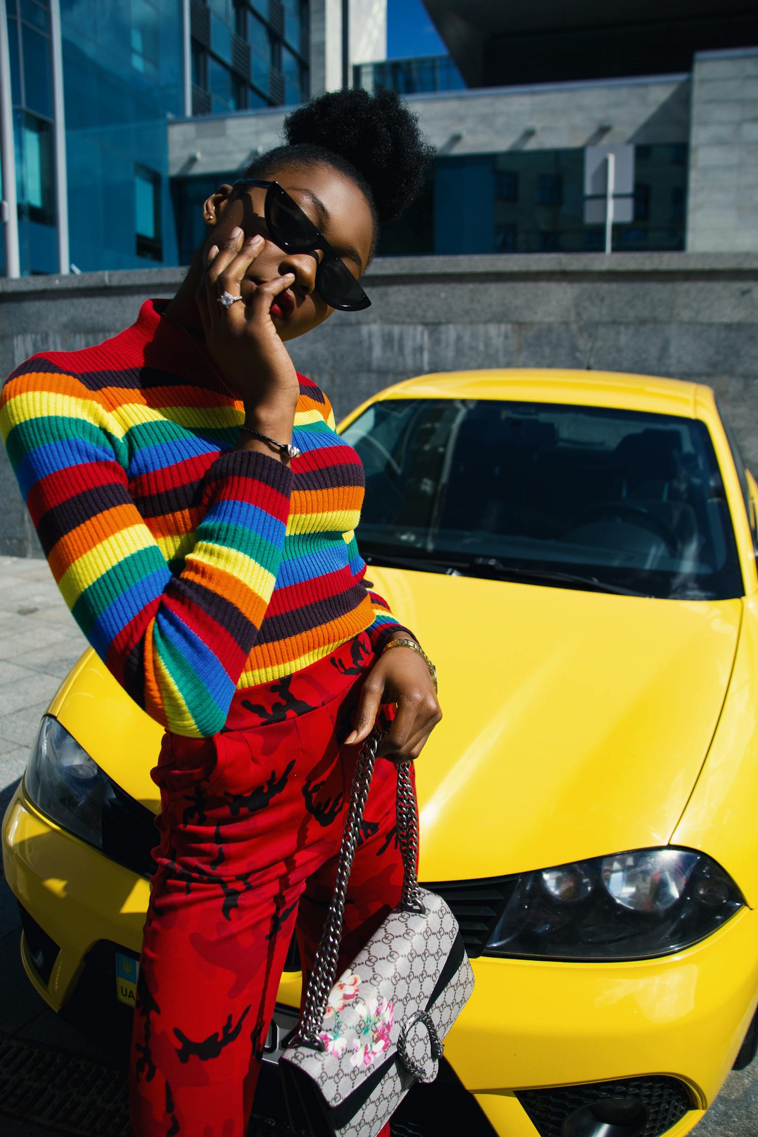 新2024奥门兔费资料,比亚迪元尾灯在夜间不亮的原因及解决方法