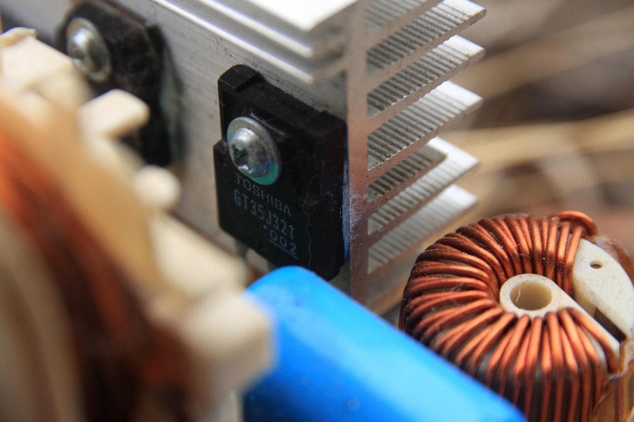 探究27C64芯片，性能、应用与未来展望