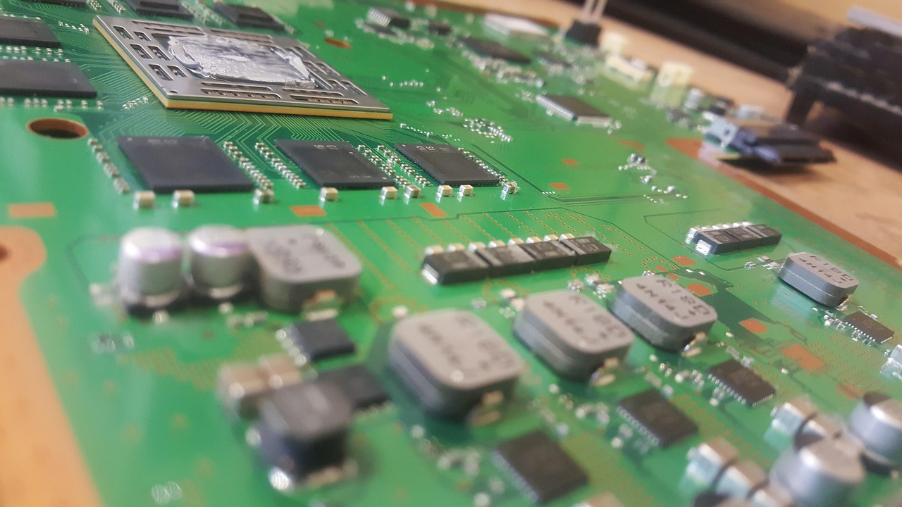 二极管的应用电路详解,二极管的功能与实际应用文章