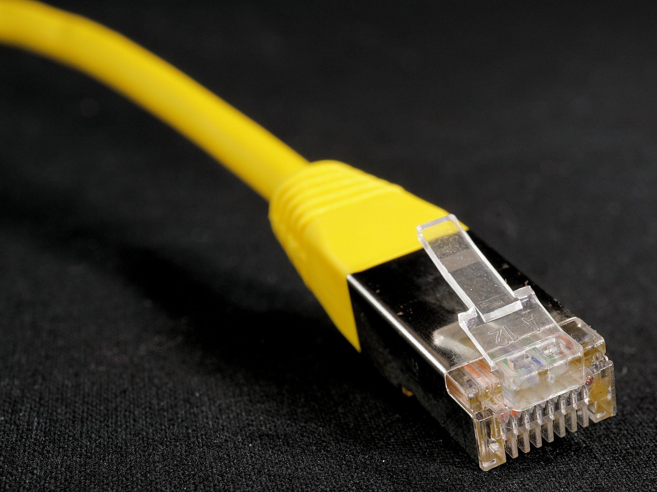 数显电压表与表头的技术解析及应用探讨