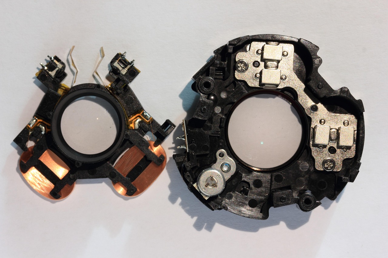 手电驱动电路详解,核心组件及功能解析