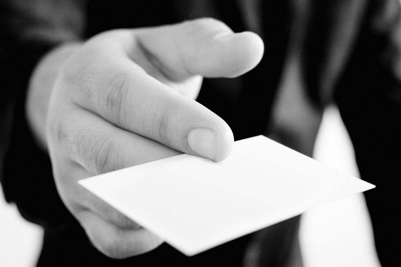 In5820贴片的优势及应用探究