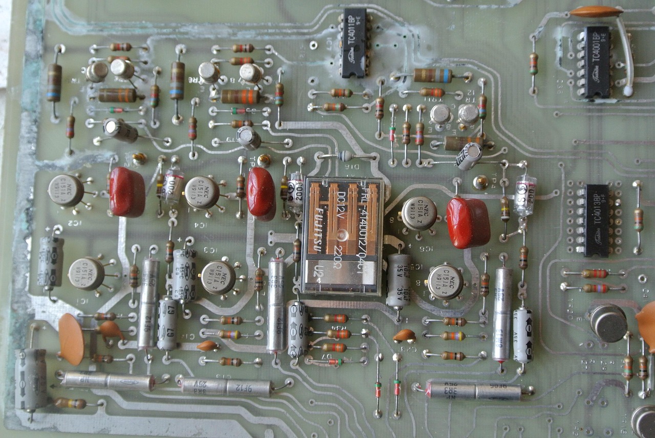 计算机鼠标内部构造与工作原理解析,电路与输入设备的秘密探索