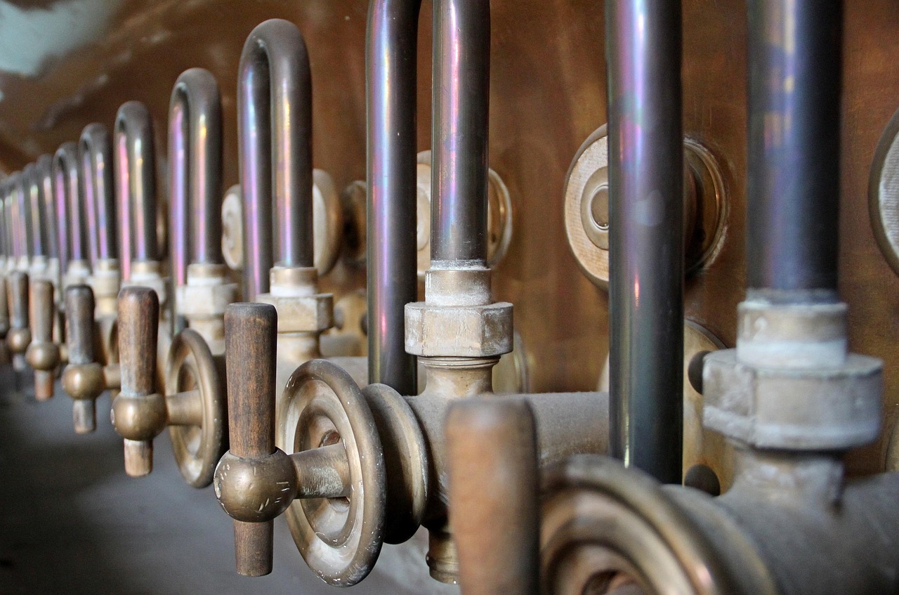 Pir传感器技术原理及应用领域探究