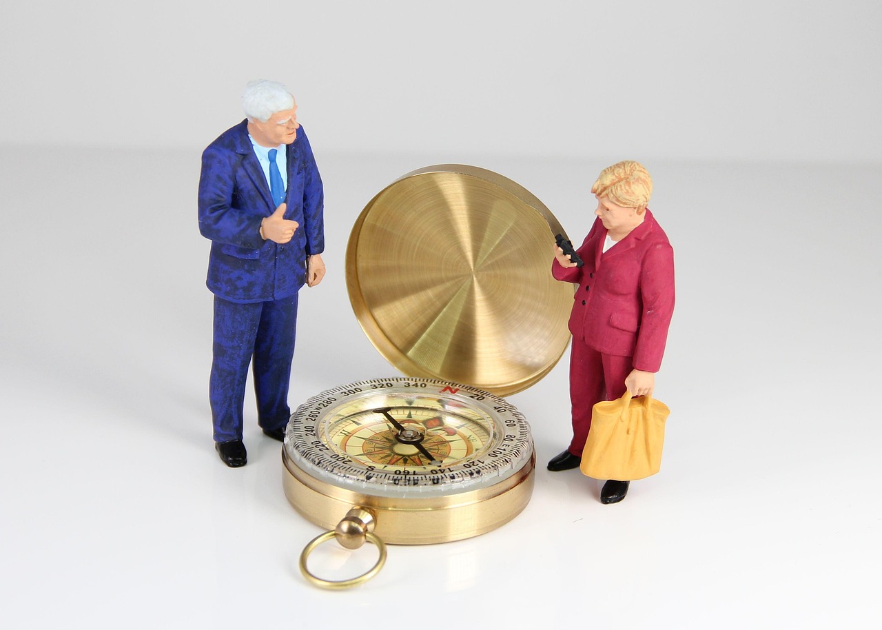 比较器输出电压解析,理解与应用实战指南