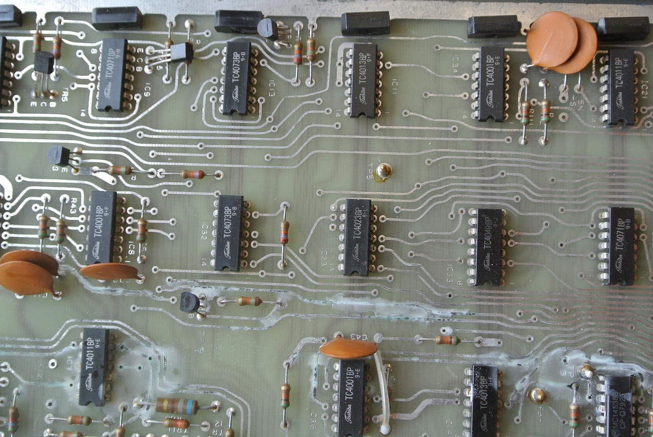 贴片电容NFPF系列，解析与应用探讨