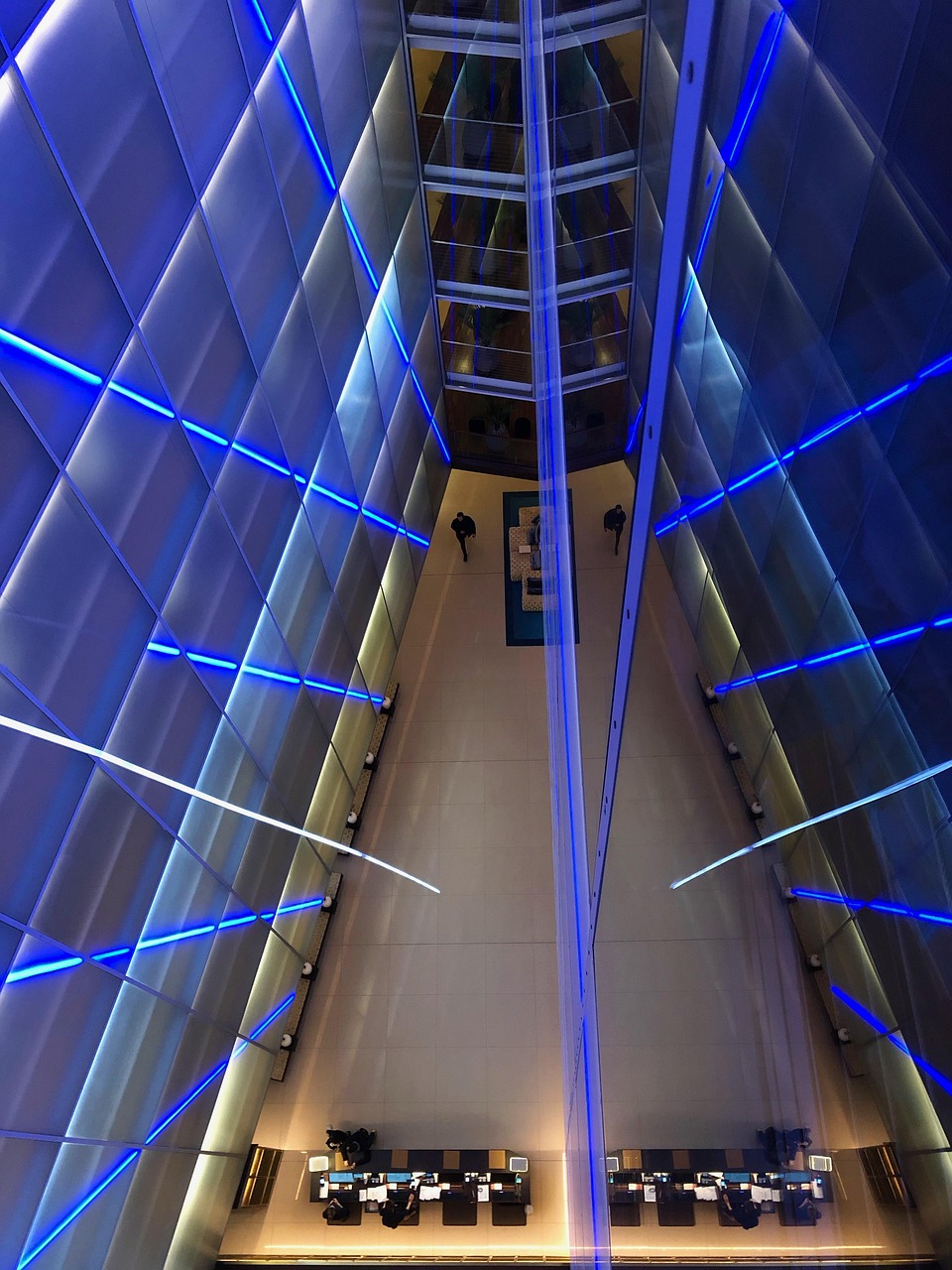 光控电路,现代科技连接智能化生活的纽带