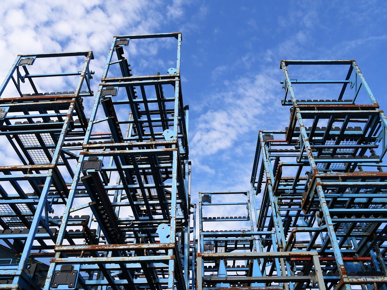 关于1608贴片封装的技术探讨与解析