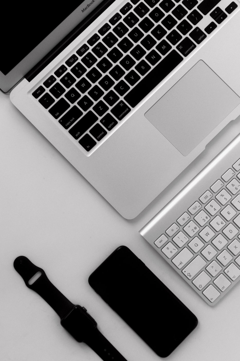 电子常用芯片,现代科技的基石