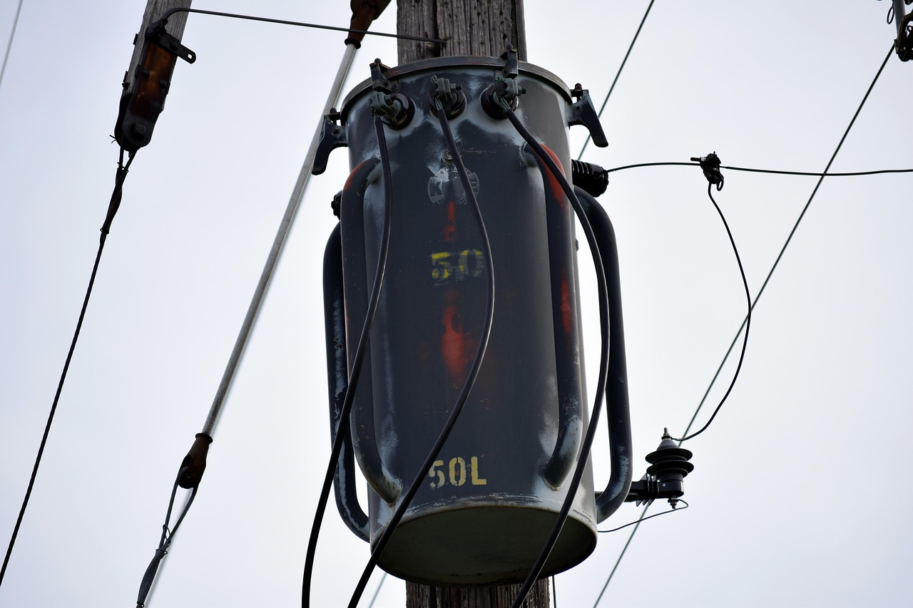 电子式电流电压互感器,现代电网不可或缺的关键设备