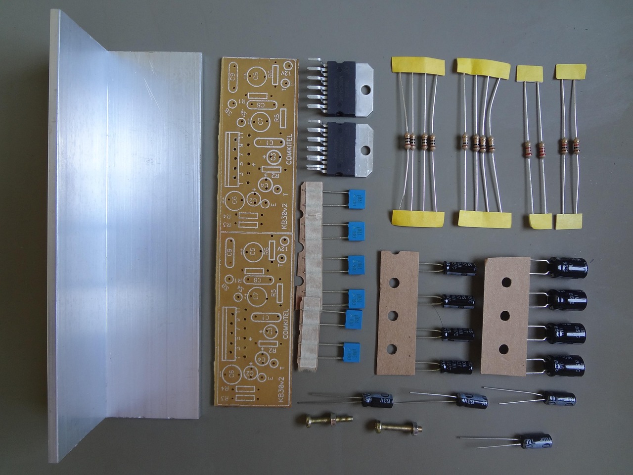 电子制造中的关键要素,贴片nMOS引脚详解