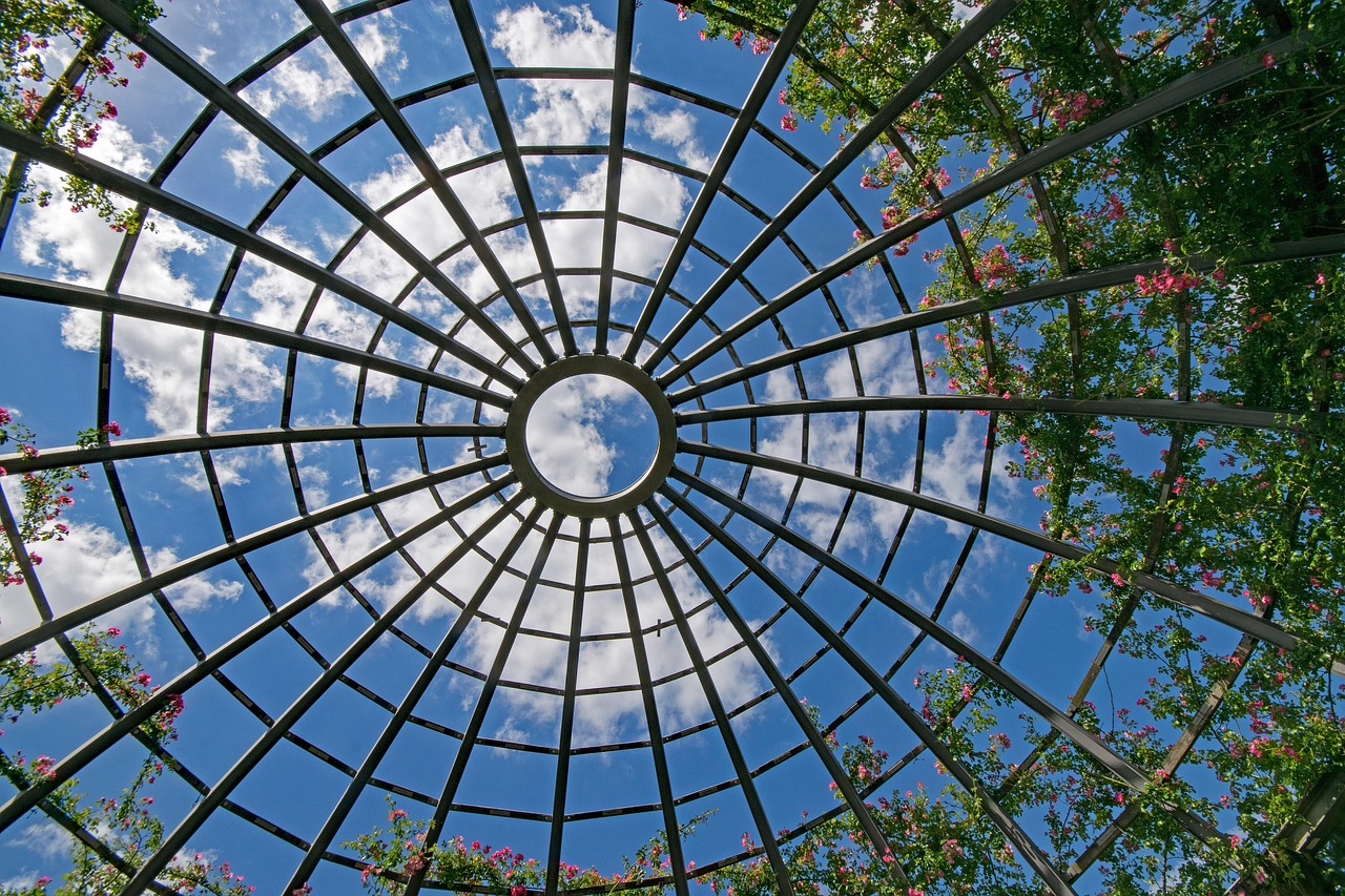 TNY输出电压高的特性与优势解析