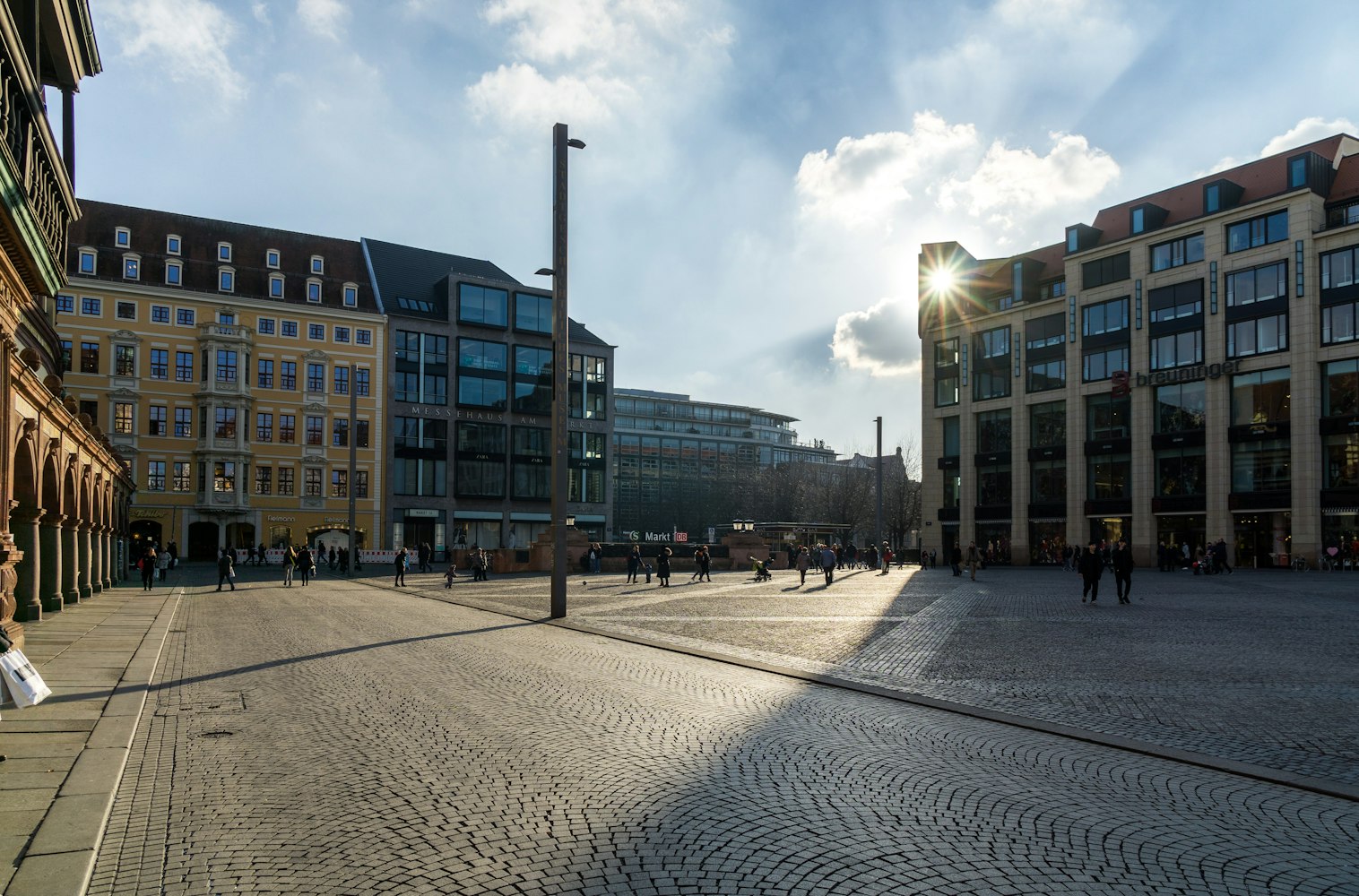 东城最新楼盘，现代都市生活的理想居所