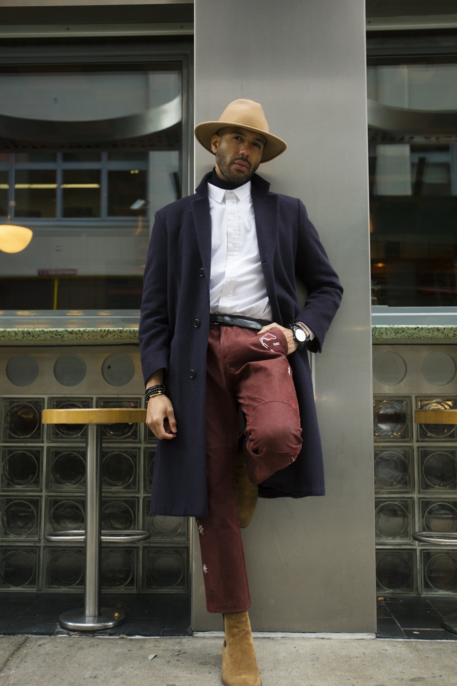 时尚连帽夹克，潮流与实用性的完美融合