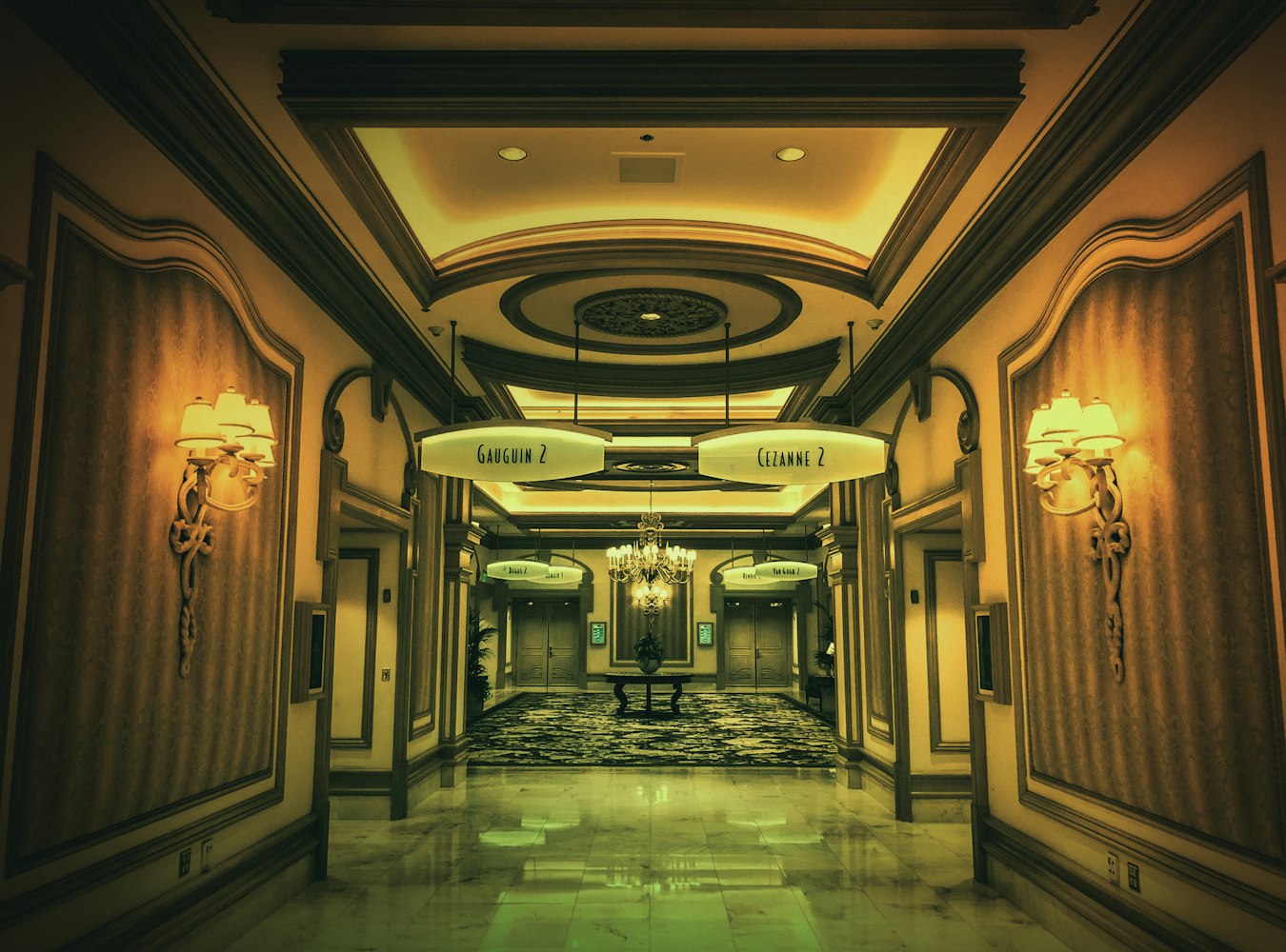 酒店最新围边设计,打造优雅舒适的住宿氛围