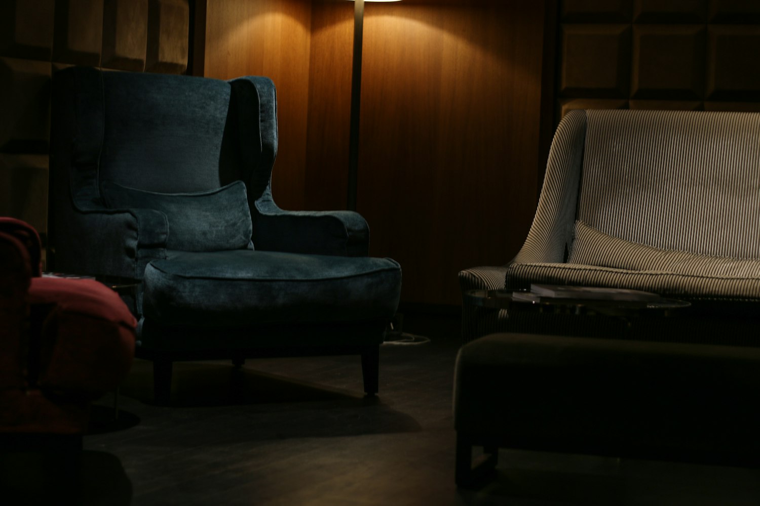 酒店最新围边设计,打造优雅舒适的住宿氛围