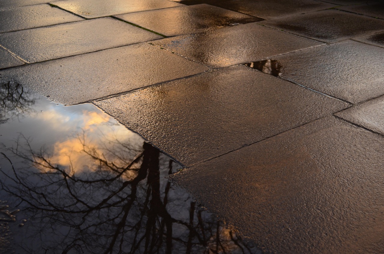 最新水泥地面优势及应用解析