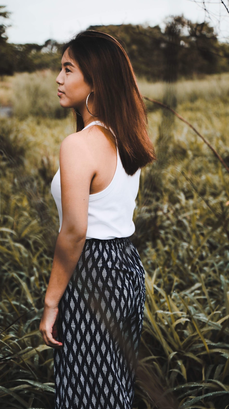 时尚美女图片大赏，最新潮流的视觉盛宴