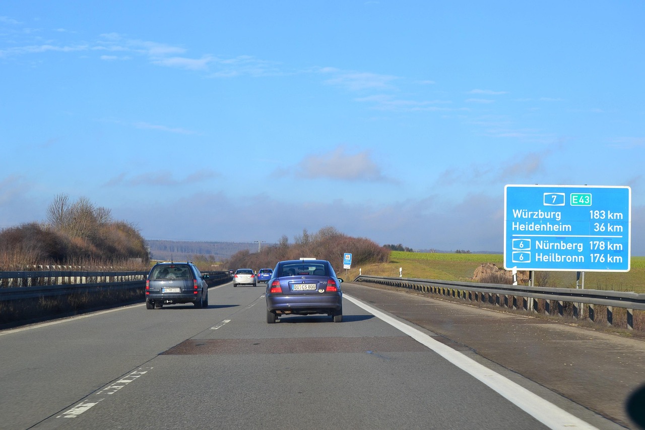 成都车辆上牌最新规定详解及政策解读