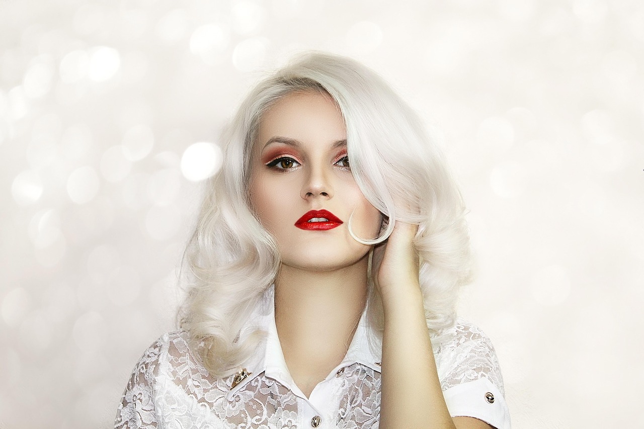 欧美病女头像新潮流，时尚审美变迁下的独特魅力