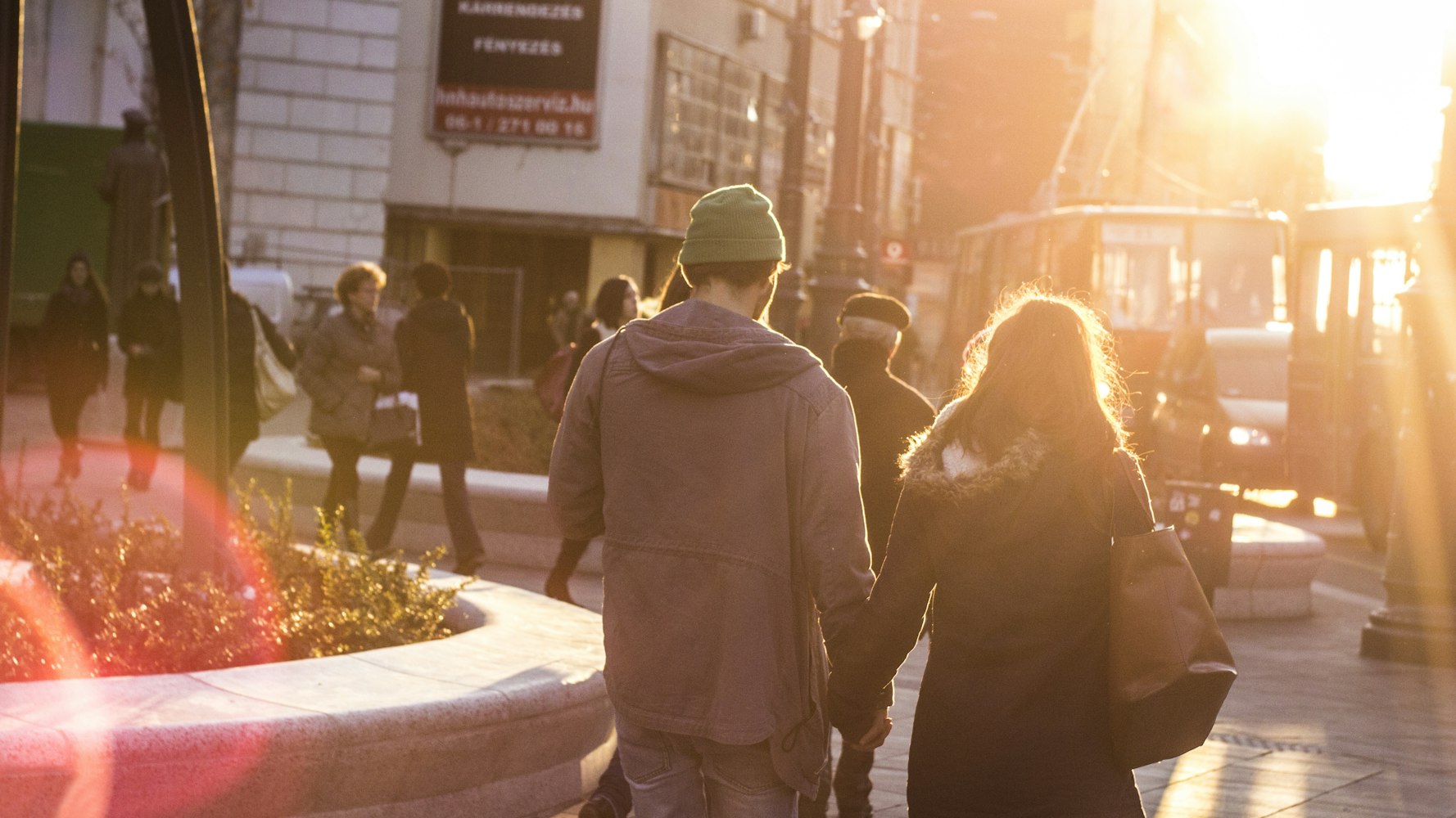 顾漫最新小说2017,当代都市情感的细腻描绘